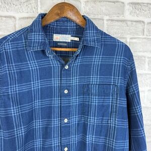 Faherty Brand Sunwashed Chambray Shirt Mens Large Indigo Plaid MWS2415-VWA